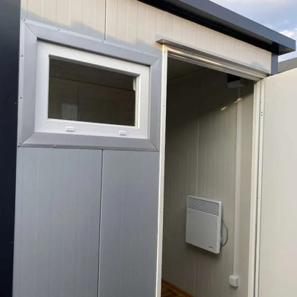 Büroinhalt 6,00 x 2,40m
