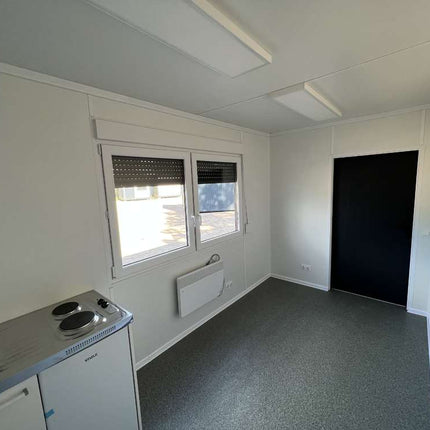 Containerbüro, Küche, Toilette und Dusche 6,00 x 2,43m